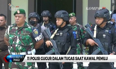 Kapolri Berikan Tiga Penghargaan bagi 11 Polisi Gugur Saat Kawal Pemilu