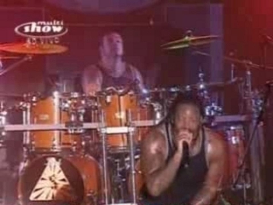 Sepultura_-_12_-_territory