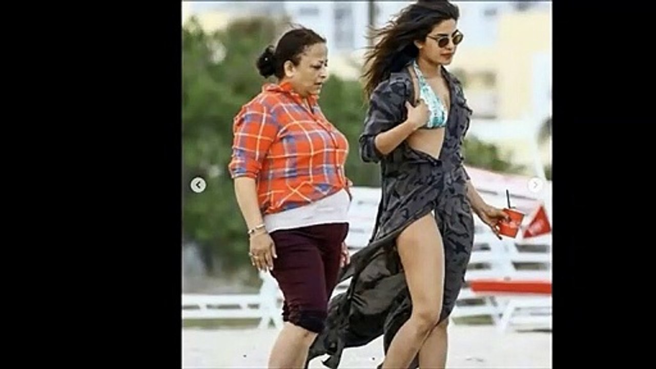 Priyanka Chopra Jaw dropping Hot Bikini Photos !
