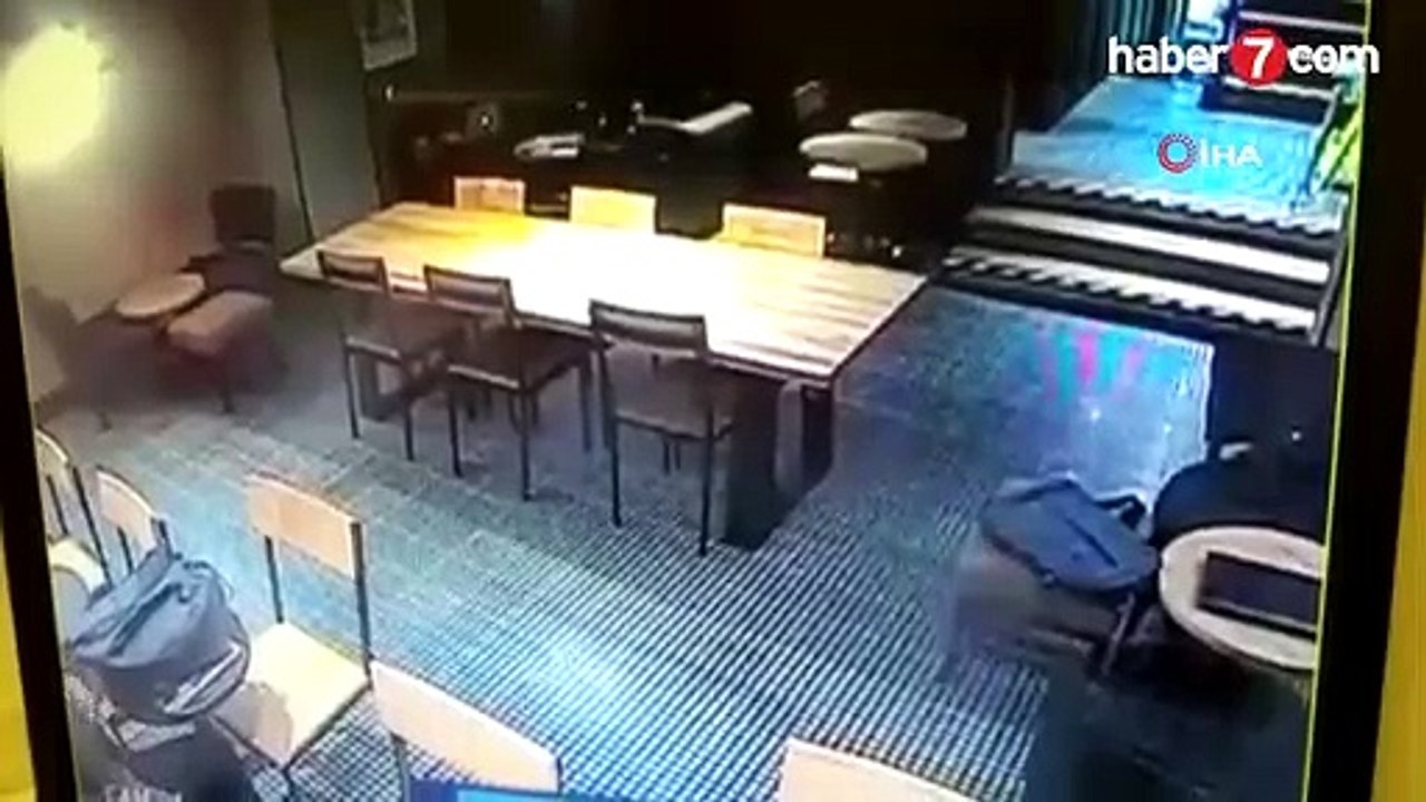Kadıköy'de akılalmaz hırsızlık! Müşteri gibi girdi... - Video 7