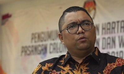 Berebut "Serangan Fajar" - AIMAN (5)