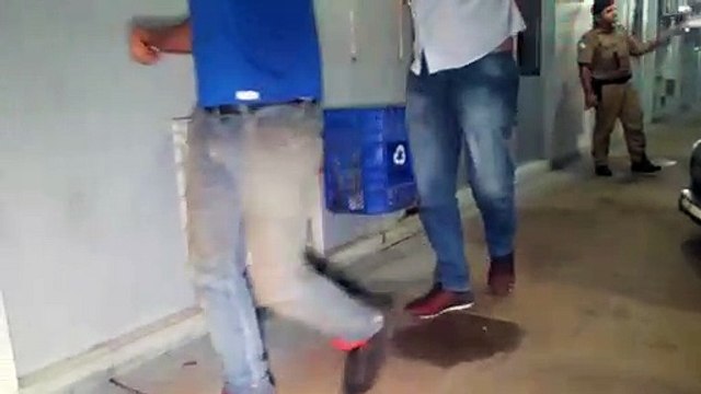 Três homens foram encaminhados para a delegacia da Polícia Civil