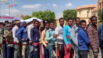 أطول طابور فى ثانى أيام الاستفتاء بالفردوس مدينة بدر