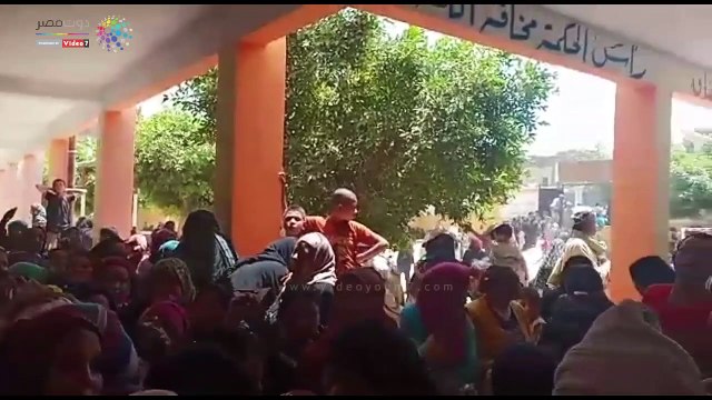 سيدات الصعيد يحتشدن بلجان نجوع الصوامعة بسوهاج للمشاركة بالاستفتاء