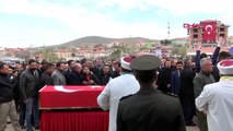 Ankara-Şehit Cenazesinde Kılıçdaroğlu'na Bir Grup Tarafından Saldırı-ek