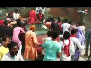 काला झंडा दिखाने पर कन्हैया कुमार के समर्थकों ने लोगों को दौड़ा-दौड़ा कर पीटा, VIDEO वायरल