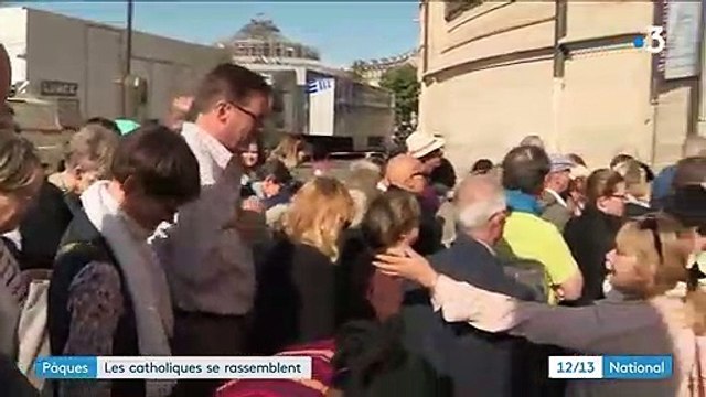 Pâques : les catholiques se rassemblent