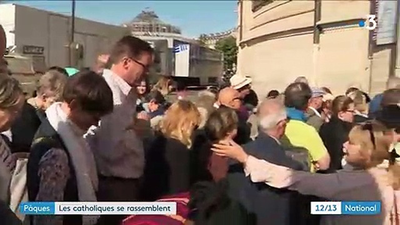 Pâques : les catholiques se rassemblent