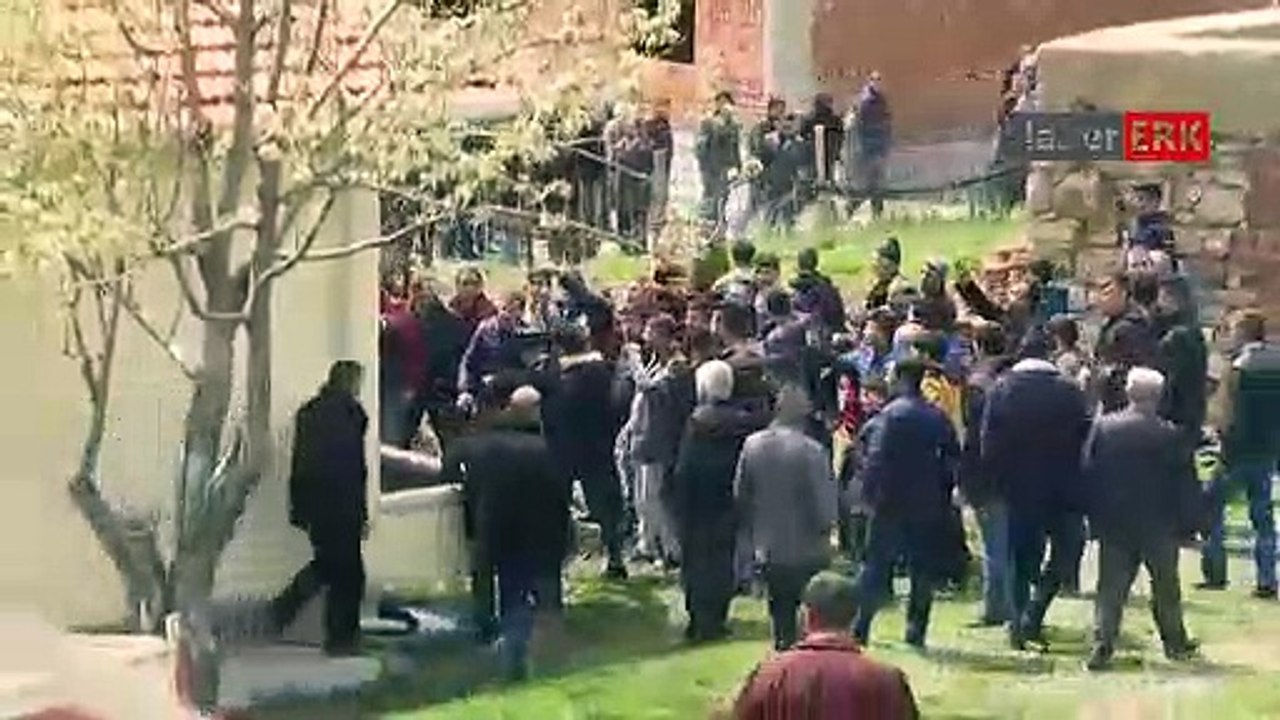 Korkunç kışkırtma!  “Yakın la o evi yakın”