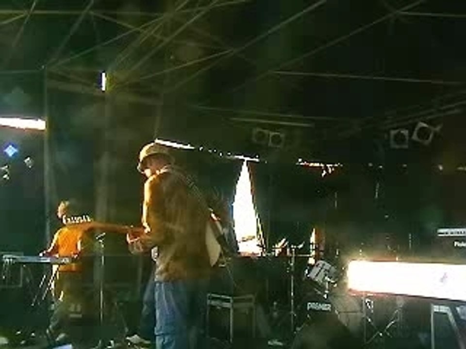 Edith Piaf Reggae live 974 Non rien de rien