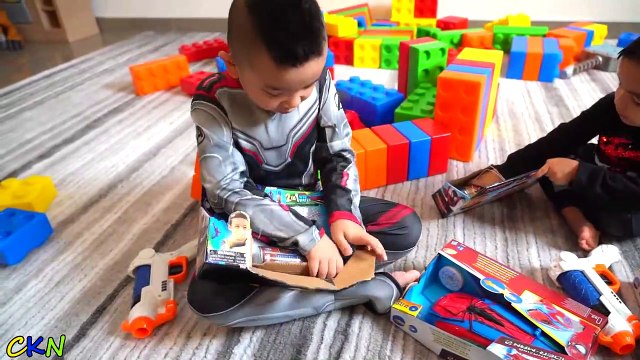 AVENGERS 4 ENDGAME Epic Spider Gear Kampf Mit Thanos CKN Spielzeug