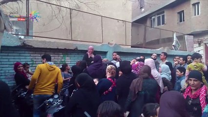 شاهد.. مواطنون يوفرون أتوبيسات لنقل المصوتين للجانهم فى بشتيل