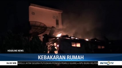 Rumah Bertingkat di Padang Sidimpuan Ludes Terbakar