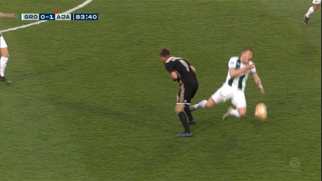 Late drama Huntelaar scores to snatch Ajax win before seeing red