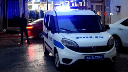 Malatya'da müşteriler arasında bıçaklı kavga: 1 ağır yaralı