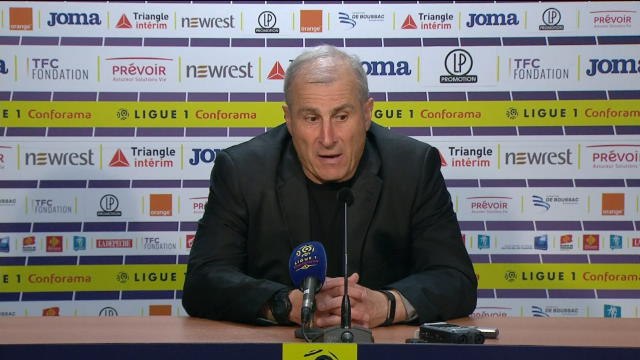 FOOTBALL: Ligue 1: 33e j. - Casanova : Je suis satisfait de ce point