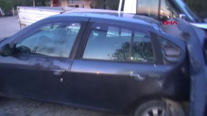 İzmir'de Motosiklet ile Otomobil Çarpıştı: 1 Ölü