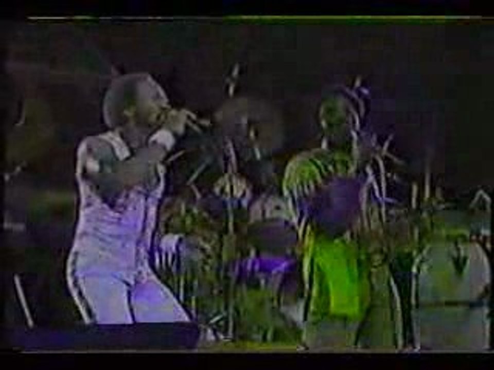 Earth Wind & Fire .Let Me Talk [Live 1980]
