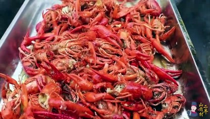 400元买了10斤小龙虾，做麻辣小龙虾，真后悔做少了（400 yuan bought 10 pounds of crayfish, do spicy crayfish）