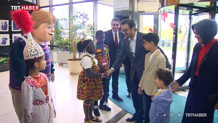 40 ülkeden 800 çocuk TRT'ye konuk oldu