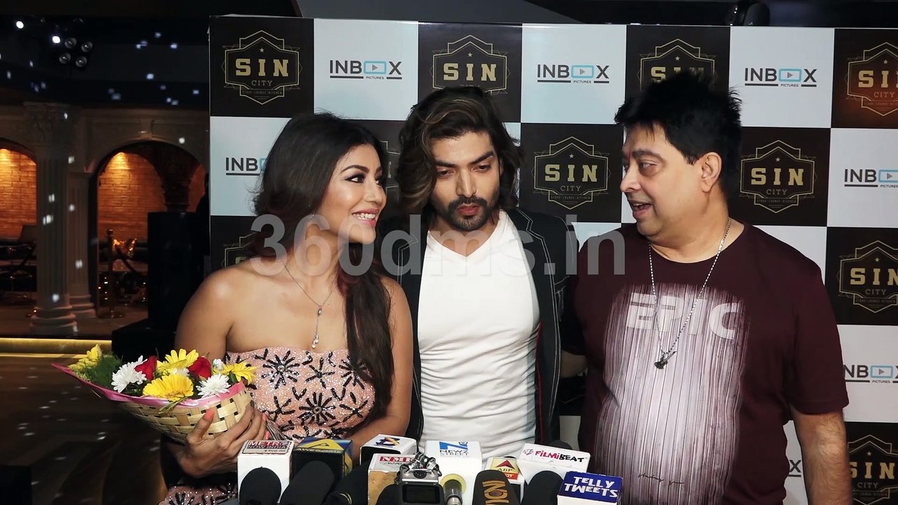 Gurmeet Choudhary Special Wish To Wife Debina Bonnerjee
