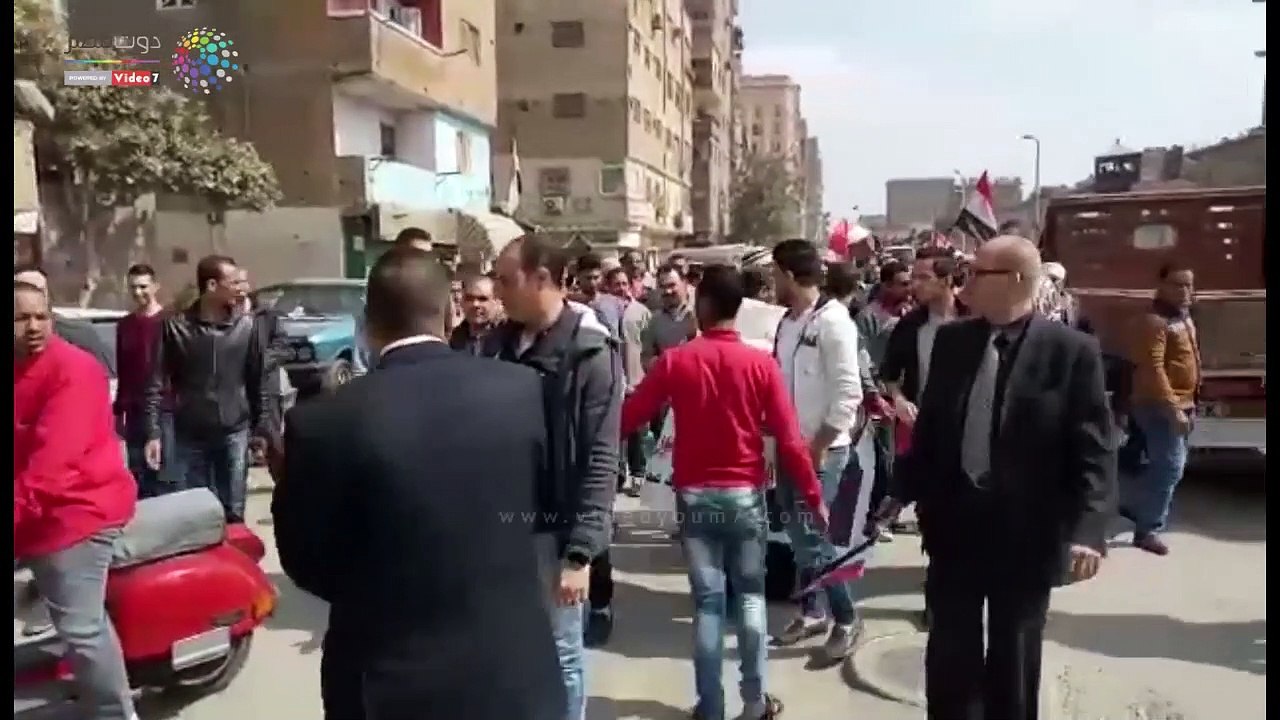 مسيرة لدعم التعديلات الدستورية بالزوية الحمراء