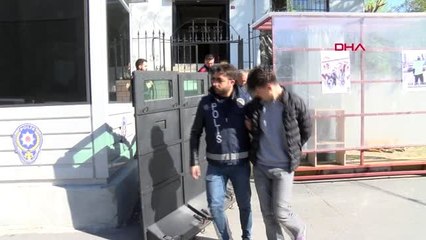 İstanbul- Fatih'te Motosikletle Kapkaç Yapan 4 Kişi Yakalandı