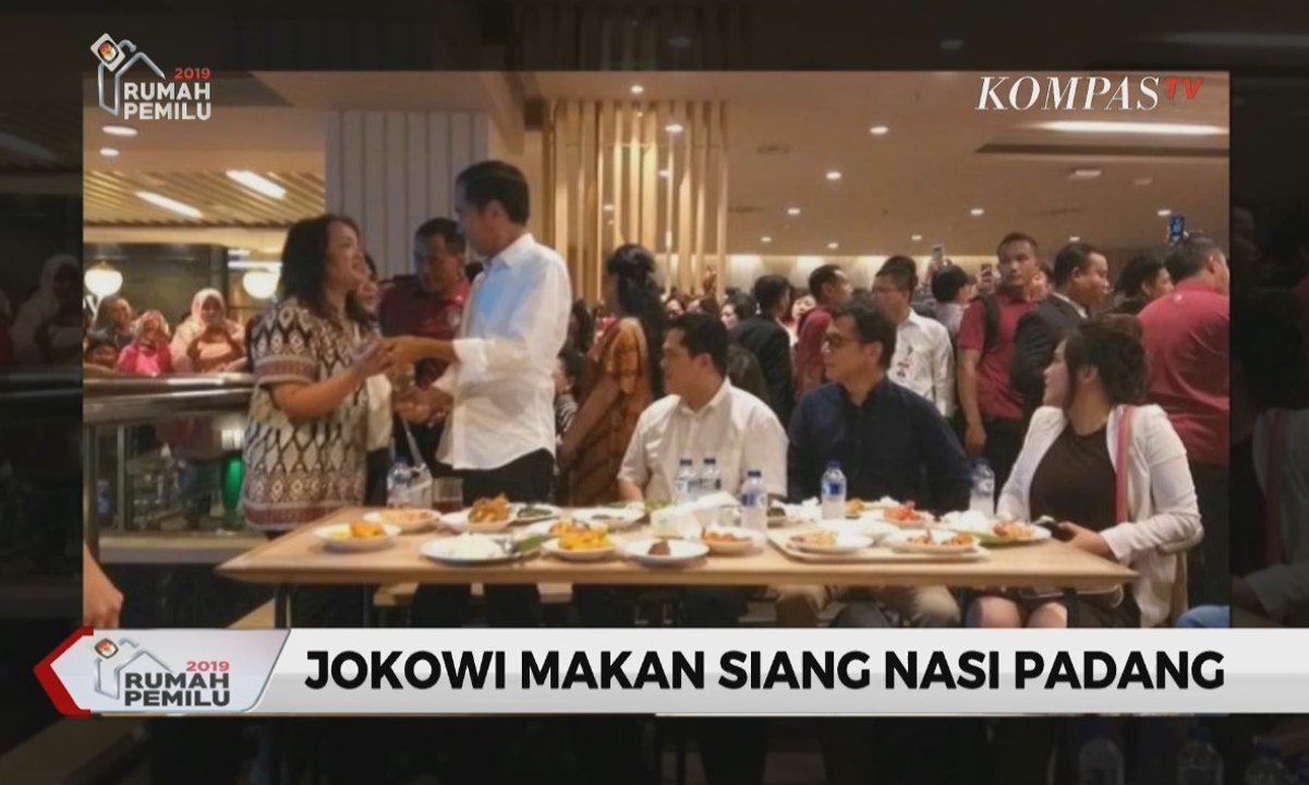 Akhir Pekan Jokowi: Makan Nasi Padang di Mal Hi...