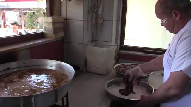 Bando ve Ciğer Festivali Öncesi Kedilere Yarım Ton Ciğer Dağıtıldı - Edirne