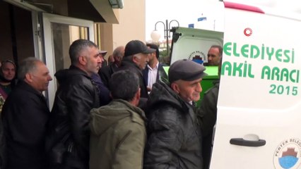 Bıçaklı saldırıda öldürülen annenin cenazesi morgdan alındı