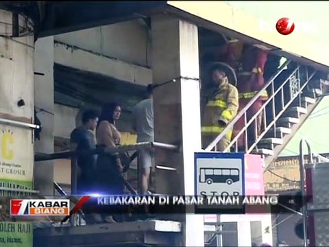 Kebakaran di Pasar Tanah Abang, 20 Mobil Damkar Dikerahkan