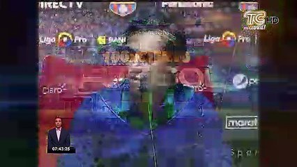 Leonardo Campana convierte su primer gol en la victoria de Barcelona ante El Delfín