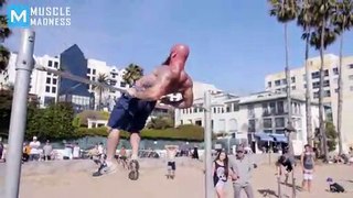 Old Man Street Workout Prank _ Muscle Madness_1