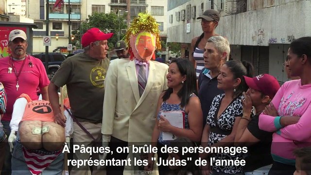 Pour Pâques, les Vénézuéliens brûlent Maduro, Guaido et Trump