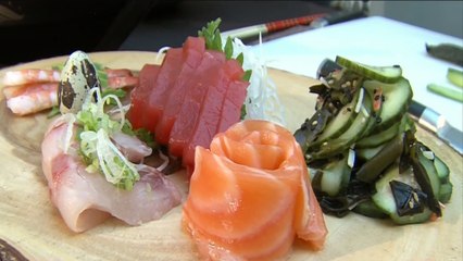 Mastering Sushi: History, Techniques & Etiquette 🍣