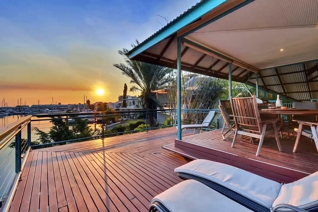 Luxury Accommodation Darwin NT Cullen Bay