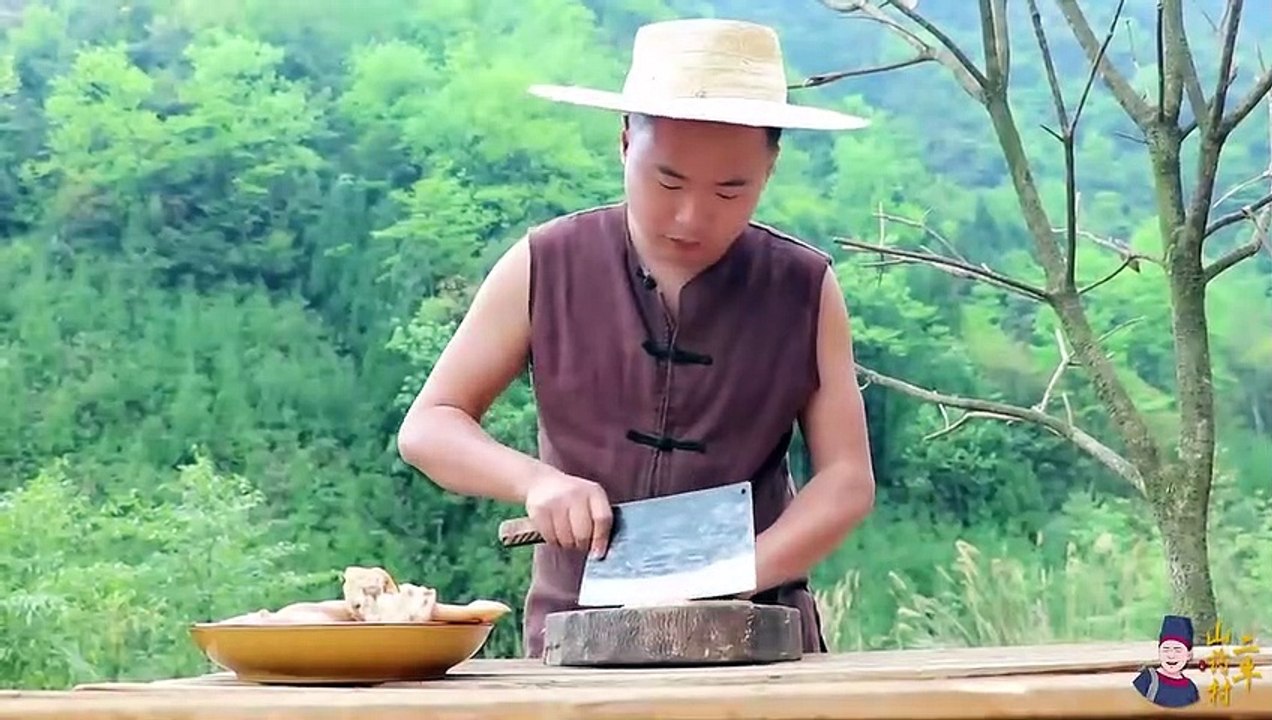 秘制凉拌猪耳朵，一次整4个，真解馋（Secret cold pig ears, four at a time, really solve）