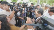La Justicia birmana confirma condena a 7 años de dos periodistas de Reuters