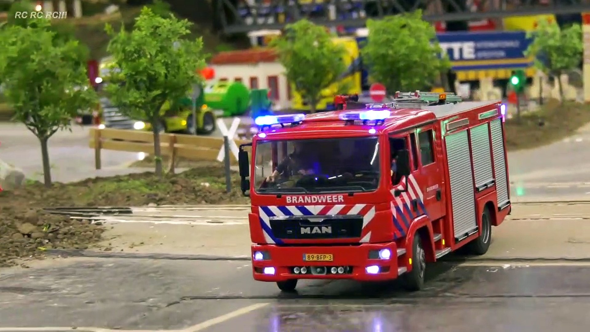 Camion de Pompier Télécommandé