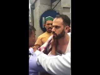 Video Imam Masjid Negara di tampar oleh warga asing