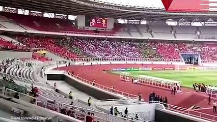 Sempat Dilarang Masuk ke SUGBK, Jakmania Sajikan Koreo Ciamik