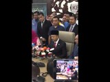 Mukhriz letak jawatan