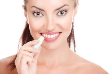 Les astuces pour ne pas avoir les lèvres gercées