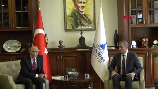 İzmir Tunç Soyer 23 Nisan Kutlamalarına Bisikletle Geldi-Ek