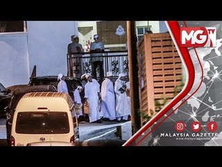 Download Video: TERKINI : Pelajar Tahfiz Solat Hajat di Kediaman Najib