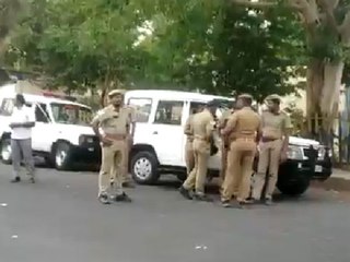 மதுரை சிறையில் கைதிகள் போலீஸ் இடையே மோதல்