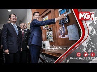 Download Video: TERKINI: Azmin Ali Mula Tugas di Putrajaya