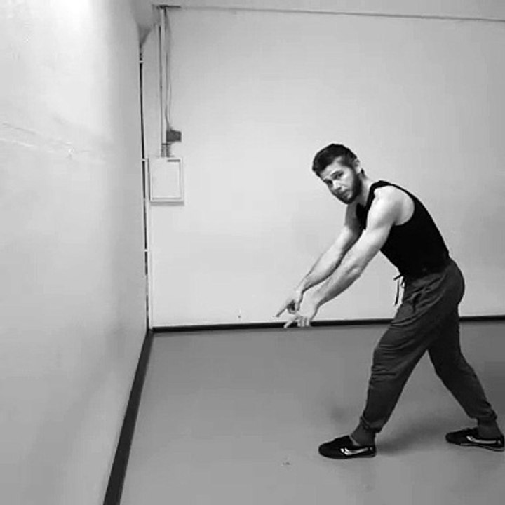 Fingers Balance Control