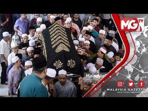 TERKINI : Perginya Tokoh Negara , Allahyarham Hassan Azhari dikebumi di Makam Diraja Selangor