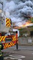 Yvelines: Un important incendie en cours à Versailles dans un entrepôt de voitures